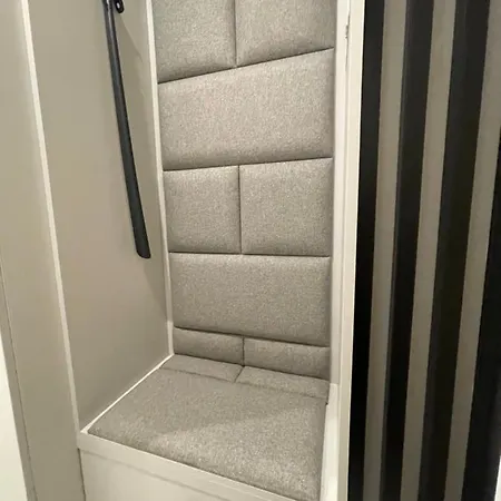 Kobiela - Park Slaski *