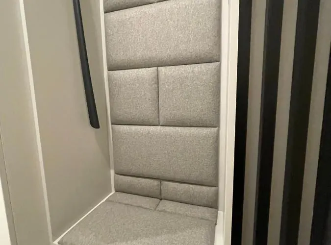 Kobiela - Park Slaski *